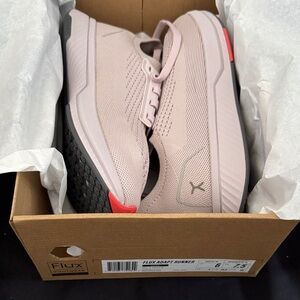 Flux Adapt Runners size 7.5 Dove